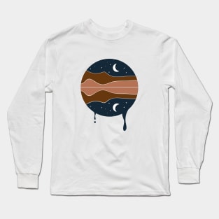 Minimal melting art with moon light and river Long Sleeve T-Shirt